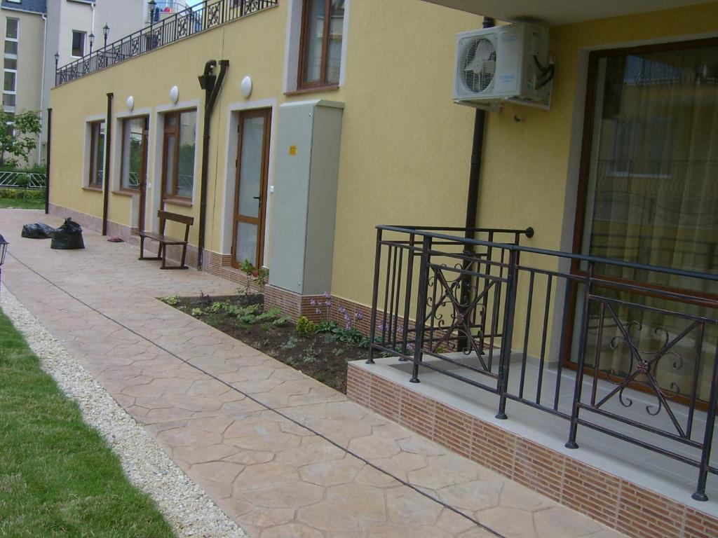 פומורי Siana 3 Suits מראה חיצוני תמונה