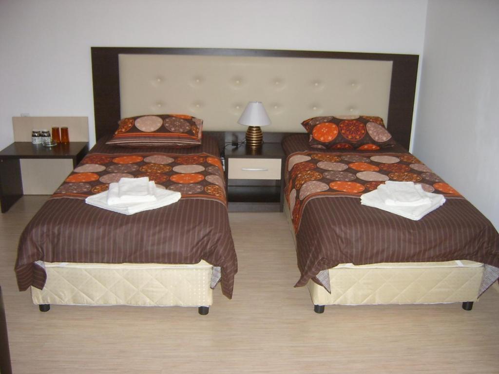 פומורי Siana 3 Suits חדר תמונה